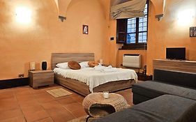 casa Giovanna - Piazza San Michele Central Studio!